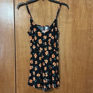 H&M Divided Women’s Romper Size 0